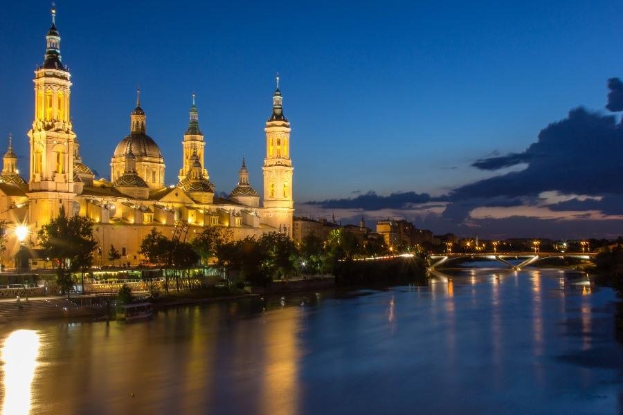 Basilica Nuestra señora del Pilar